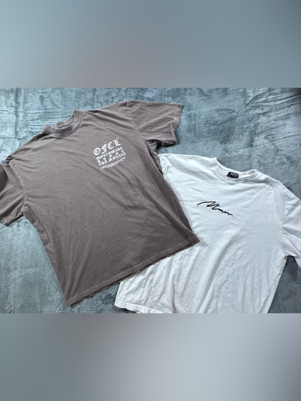 BoohooMAN 2pc Bundle Brown OFCL Graphic + White Man Script Tee M Oversized